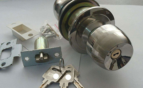 嫩江24小时上门开锁公司