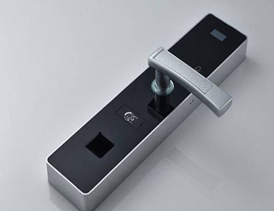 嫩江24小时上门开锁公司