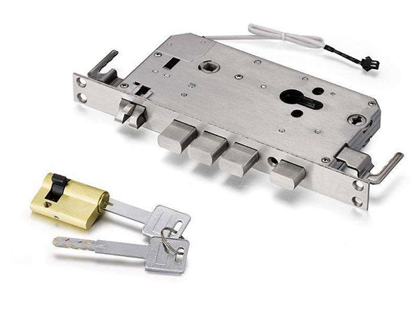 嫩江24小时上门开锁公司